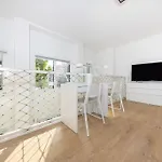 Zentrales Gallerie-loft Alexanderplatz Апартаменты *